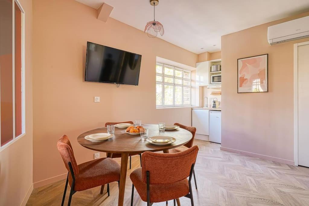 Appartement 2 Chambres Place Pereire 75017 - III ปารีส ภายนอก รูปภาพ