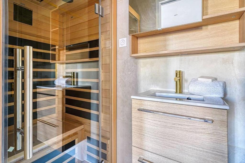 Appartement 2 Chambres Place Pereire 75017 - III ปารีส ภายนอก รูปภาพ